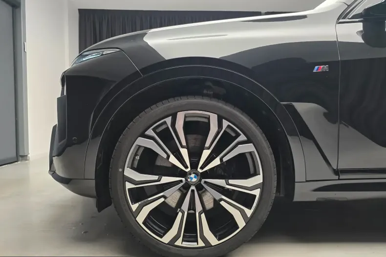 BMW X7 (Seria X) din 2024 cu 39.000 km - oferta BMW223263 - foto 33