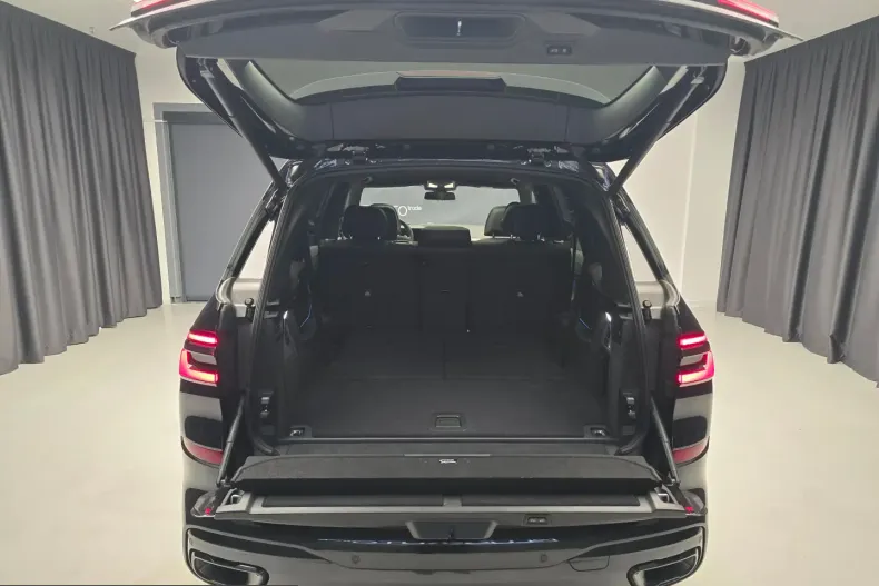 BMW X7 (Seria X) din 2024 cu 39.000 km - oferta BMW223263 - foto 35