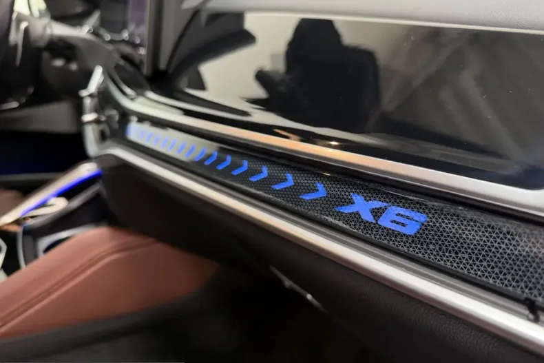 BMW X6 (Seria X) din 2024 cu 44.864 km - oferta BMW223271 - foto 16
