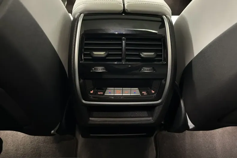 BMW X6 (Seria X) din 2025 cu 15.154 km - oferta BMW223272 - foto 22
