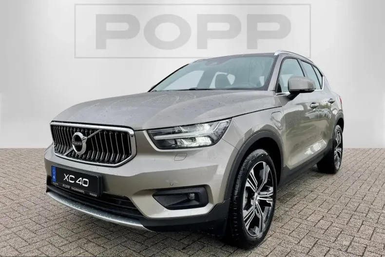 Volvo XC40 din 2021 cu 65.141 km - oferta VOL223281 - foto 3