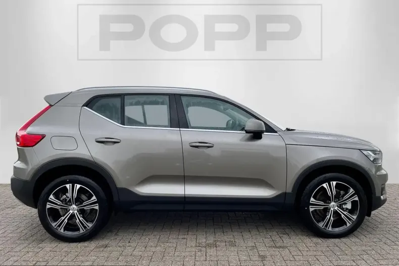 Volvo XC40 din 2021 cu 65.141 km - oferta VOL223281 - foto 25
