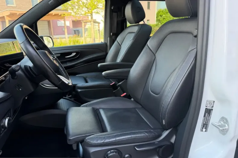 Mercedes-Benz V 300 (Clasa V) din 2024 cu 70.000 km - oferta MER223283 - foto 9
