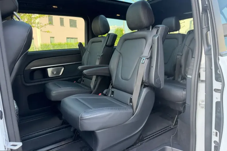 Mercedes-Benz V 300 (Clasa V) din 2024 cu 70.000 km - oferta MER223283 - foto 13