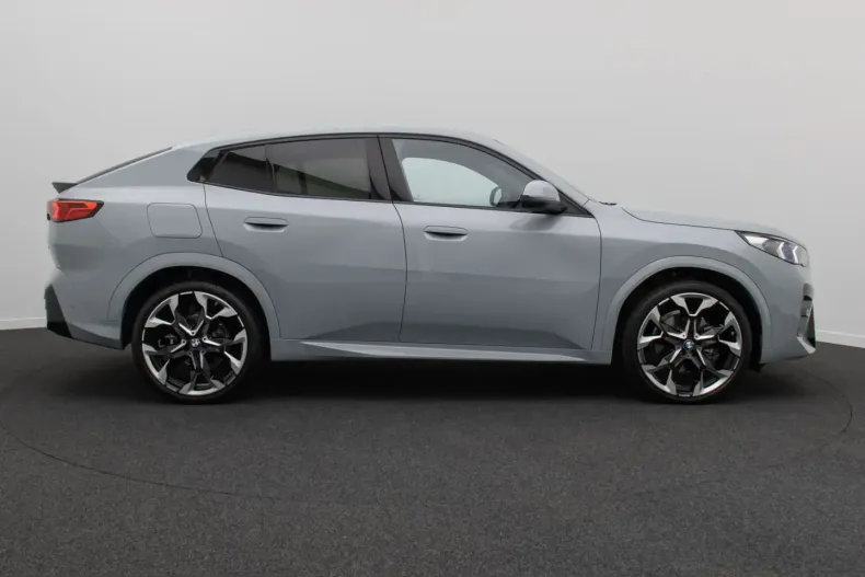 BMW X2 (Seria X) din 2025 cu 5.166 km - oferta BMW223285 - foto 4