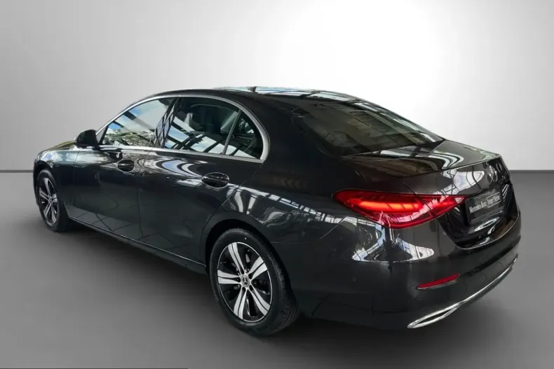 Mercedes-Benz C 200 (Clasa C) din 2025 cu 9.452 km - oferta MER223286 - foto 4