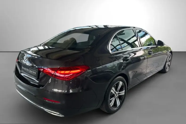 Mercedes-Benz C 200 (Clasa C) din 2025 cu 9.452 km - oferta MER223286 - foto 5