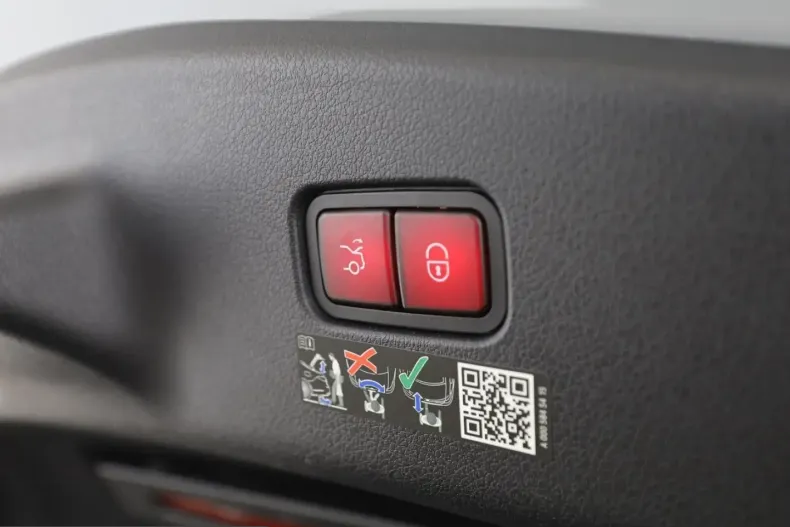 Mercedes-Benz CLE 53 AMG (Clasa CLE) din 2025 cu 9.999 km - oferta MER223287 - foto 19