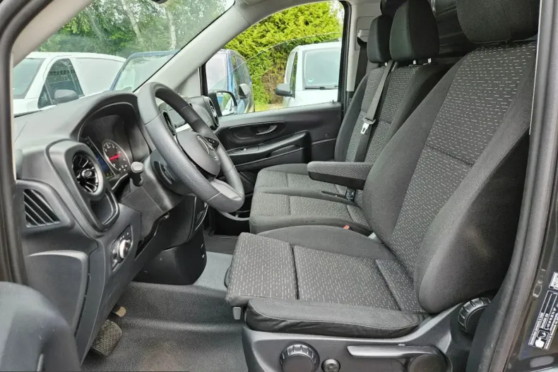 Mercedes-Benz Vito din 2025 cu 4.925 km - oferta MER223293 - foto 15