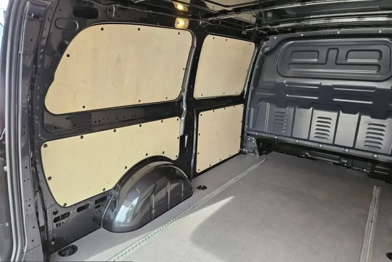 Mercedes-Benz Vito din 2025 cu 4.925 km - oferta MER223293 - foto 26