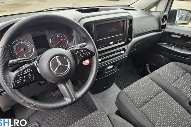 Mercedes-Benz Vito din 2024 cu 12.929 km - oferta MER223294 - foto 17