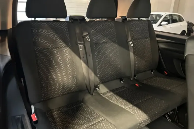 Mercedes-Benz Vito din 2024 cu 80.700 km - oferta MER223295 - foto 14
