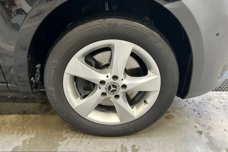 Mercedes-Benz Vito din 2024 cu 80.700 km - oferta MER223295 - foto 15
