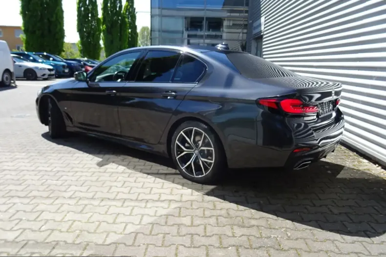 BMW 520 (Seria 5) din 2023 cu 68.230 km - oferta BMW223304 - foto 5