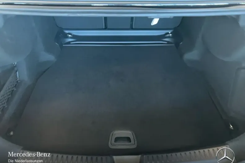 Mercedes-Benz E 220 (Clasa E) din 2025 cu 28.526 km - oferta MER223308 - foto 15