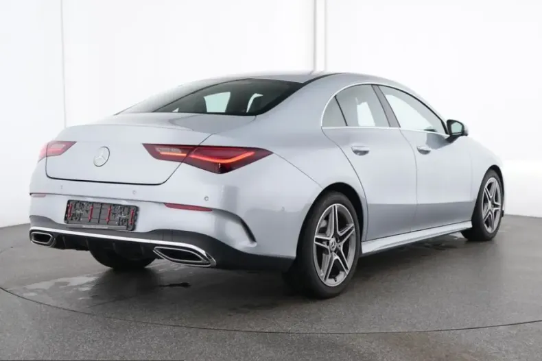 Mercedes-Benz CLA 200 (Clasa CLA) din 2025 cu 20.700 km - oferta MER223310 - foto 2