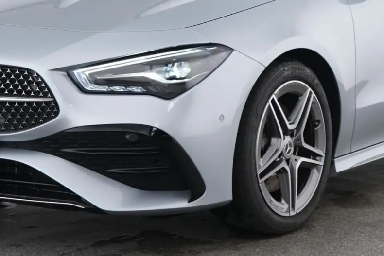 Mercedes-Benz CLA 200 (Clasa CLA) din 2025 cu 20.700 km - oferta MER223310 - foto 3