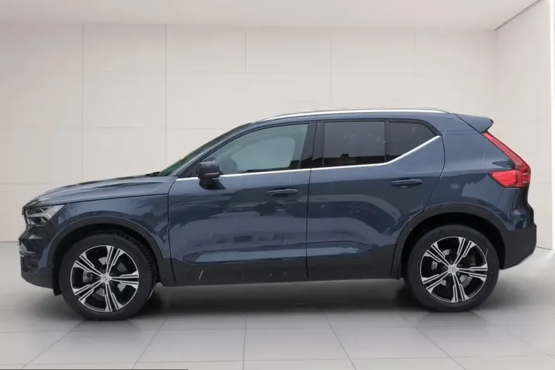 Volvo XC40 din 2022 cu 48.000 km - oferta VOL223319 - foto 2