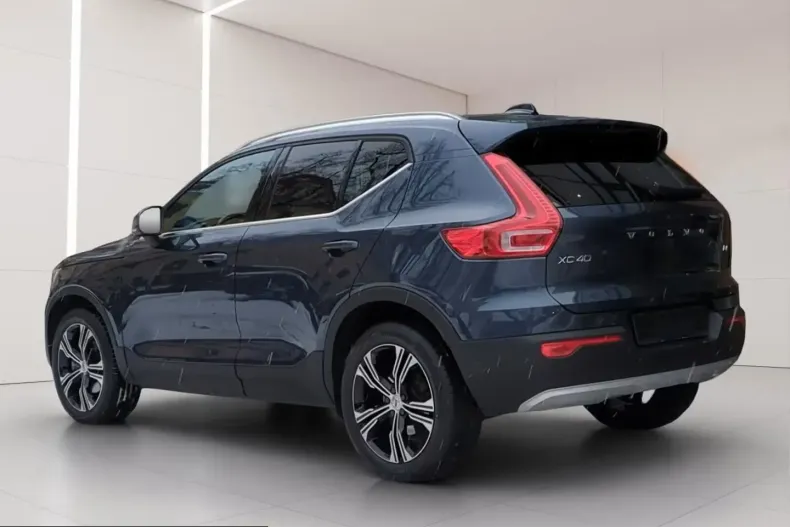 Volvo XC40 din 2022 cu 48.000 km - oferta VOL223319 - foto 4
