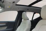 Volvo XC40 din 2022 cu 48.000 km - oferta VOL223319 - foto 16