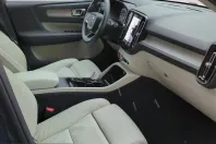Volvo XC40 din 2022 cu 48.000 km - oferta VOL223319 - foto 25