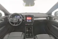 Volvo XC40 din 2025 cu 14.939 km - oferta VOL223320 - foto 8