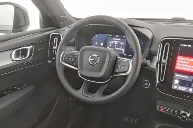 Volvo XC40 din 2025 cu 14.939 km - oferta VOL223320 - foto 14