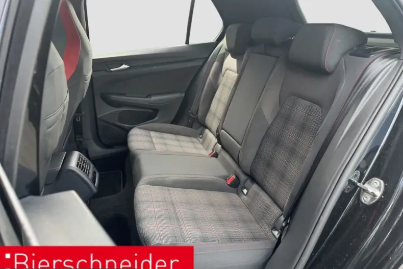 Volkswagen Golf din 2025 cu 25.350 km - oferta VOL223322 - foto 17