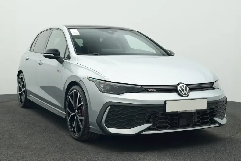 Volkswagen Golf din 2025 cu 26.465 km - oferta VOL223325 - foto 7