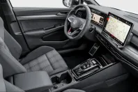 Volkswagen Golf din 2025 cu 9.299 km - oferta VOL223327 - foto 3