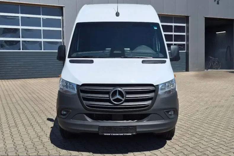 Mercedes-Benz Sprinter din 2024 cu 49.665 km - oferta MER223333 - foto 2