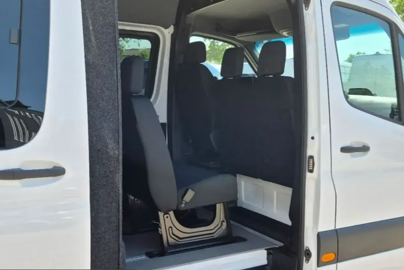 Mercedes-Benz Sprinter din 2024 cu 49.665 km - oferta MER223333 - foto 7