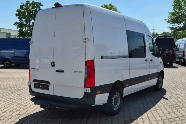 Mercedes-Benz Sprinter din 2024 cu 49.665 km - oferta MER223333 - foto 8