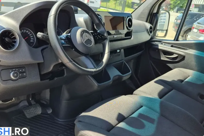 Mercedes-Benz Sprinter din 2024 cu 49.665 km - oferta MER223333 - foto 17