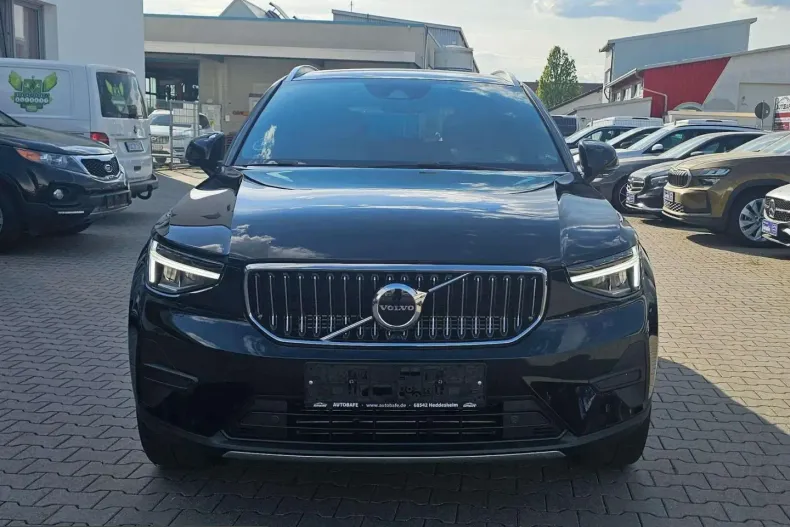 Volvo XC40 din 2023 cu 81.350 km - oferta VOL223334 - foto 2