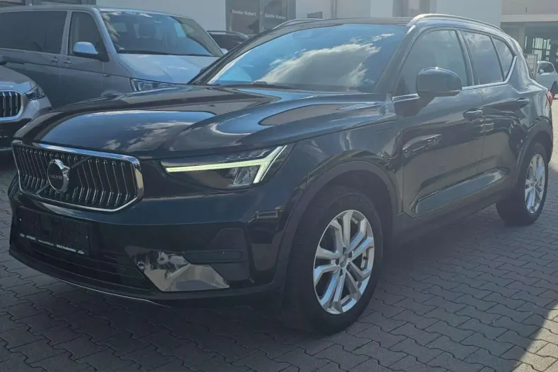 Volvo XC40 din 2023 cu 81.350 km - oferta VOL223334 - foto 3