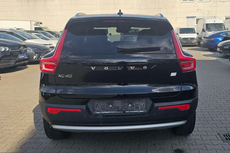 Volvo XC40 din 2023 cu 81.350 km - oferta VOL223334 - foto 5
