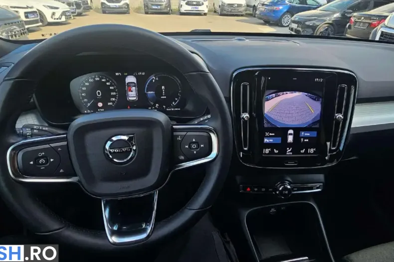 Volvo XC40 din 2023 cu 81.350 km - oferta VOL223334 - foto 10
