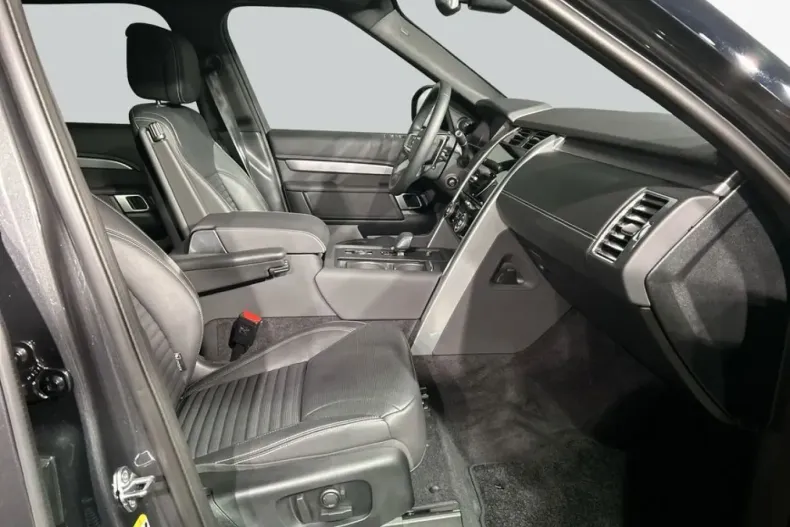Land Rover Discovery din 2025 cu 21.460 km - oferta LAN223338 - foto 3
