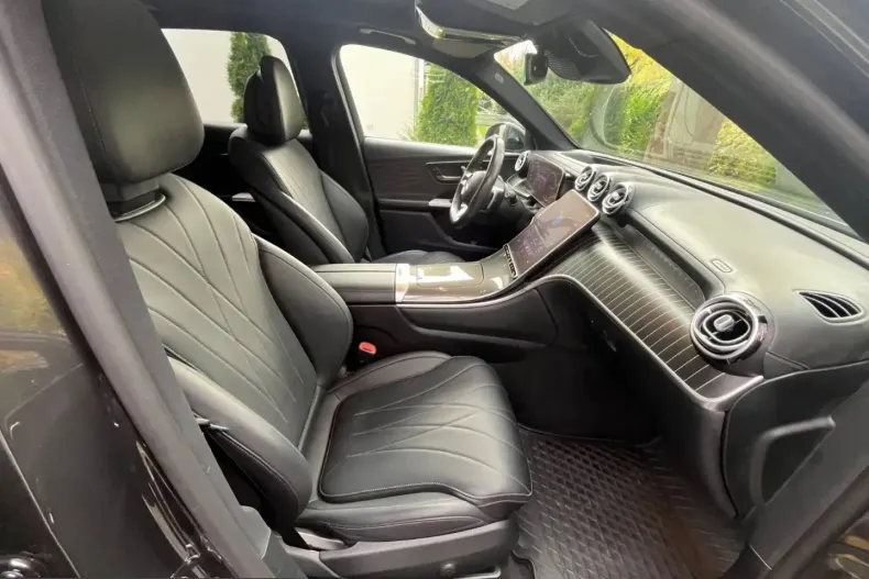 Mercedes-Benz GLC 300 (Clasa GLC) din 2023 cu 75.000 km - oferta MER223347 - foto 8