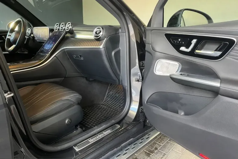 Mercedes-Benz GLC 300 (Clasa GLC) din 2023 cu 75.000 km - oferta MER223347 - foto 20