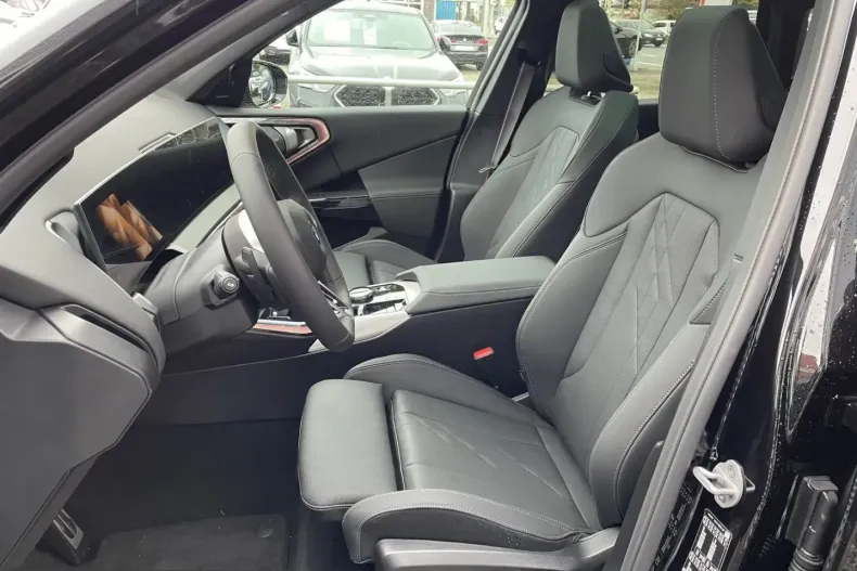 BMW X3 (Seria X) din 2025 cu 9.900 km - oferta BMW223350 - foto 7