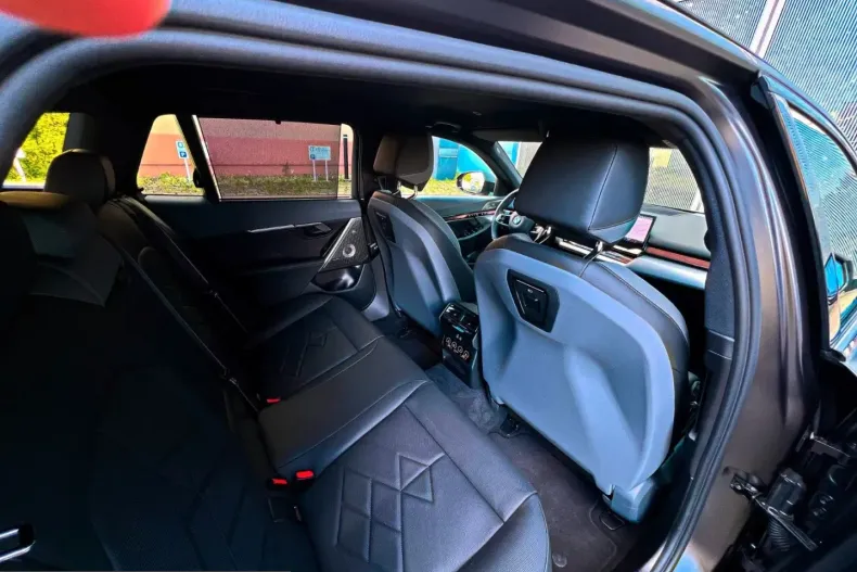 BMW 540 (Seria 5) din 2025 cu 21.295 km - oferta BMW223352 - foto 12