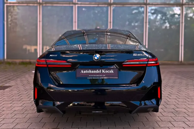 BMW 540 (Seria 5) din 2025 cu 25.743 km - oferta BMW223353 - foto 6