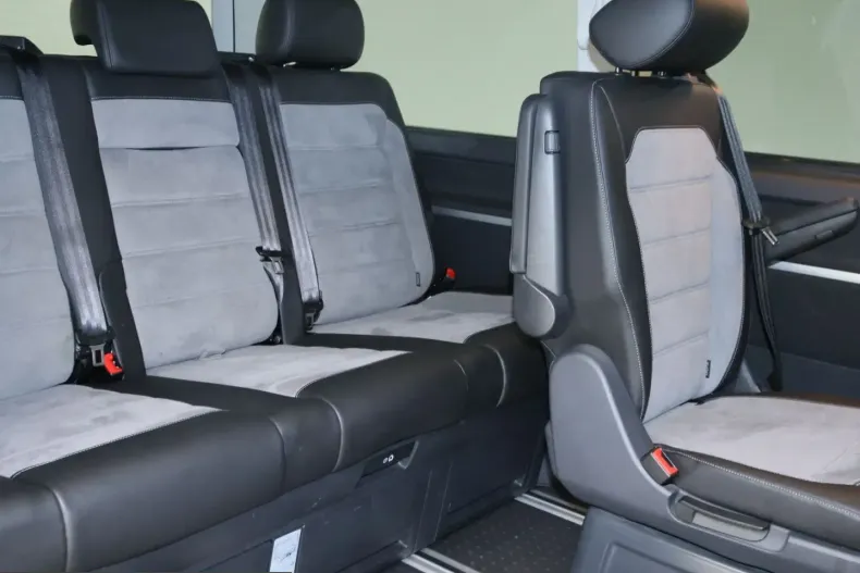 Volkswagen T6 California din 2023 cu 65.176 km - oferta VOL223355 - foto 13