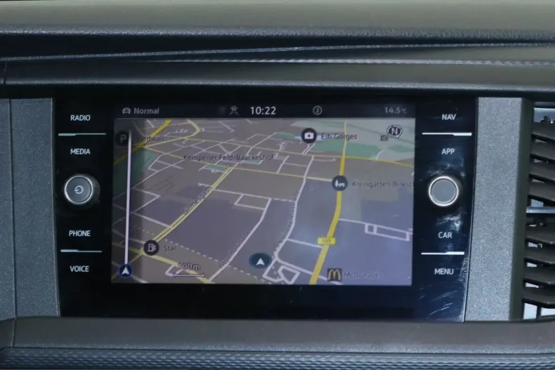 Volkswagen T6 California din 2023 cu 65.176 km - oferta VOL223355 - foto 17