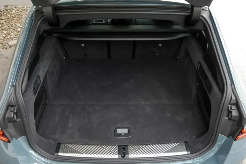 BMW 540 (Seria 5) din 2025 cu 13.764 km - oferta BMW223357 - foto 15