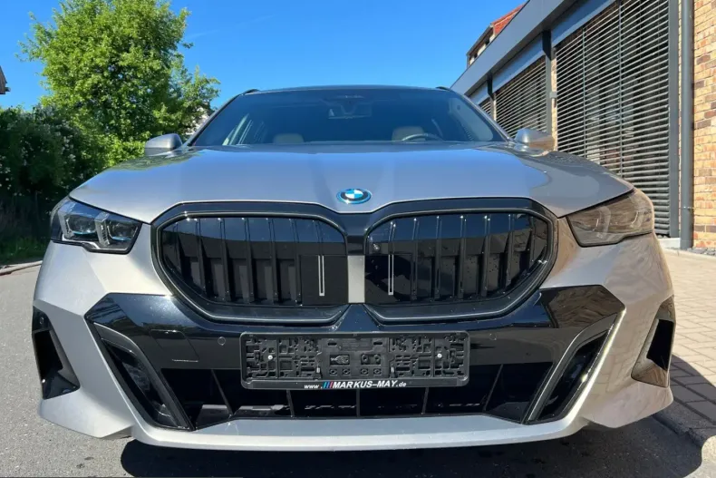 BMW 550 (Seria 5) din 2025 cu 34.900 km - oferta BMW223358 - foto 2