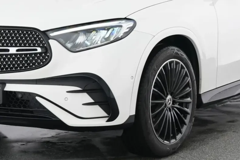 Mercedes-Benz GLC 300 (Clasa GLC) din 2025 cu 27.046 km - oferta MER223359 - foto 3