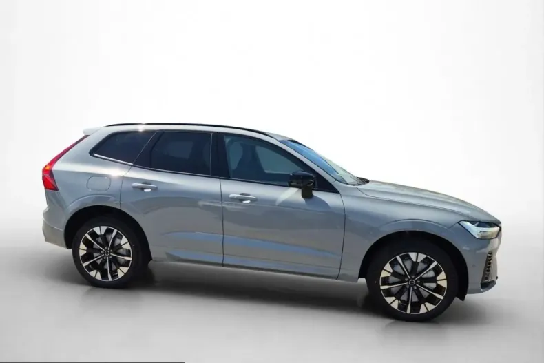 Volvo XC60 din 2025 cu 7.500 km - oferta VOL223361 - foto 5